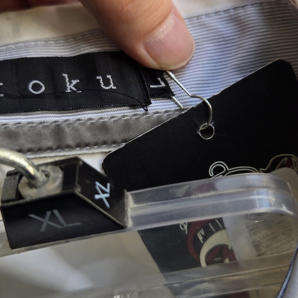 Cream/Off White Button-Up Shirt - Picture 11 of 11